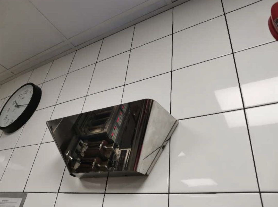 獵蠅者奶茶店捕蠅燈